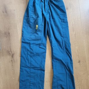 Spread good cheer blue scrub 👖